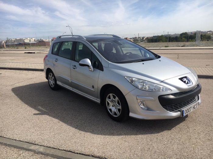 Peugeot 308 1.6HDI Envy de Granada 