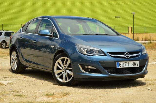 Opel Astra Sedán 1.7CDTi Excellence de Palma de Mallorca 