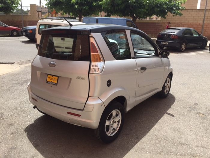 Microcar MGO de Castellón de la Plana 