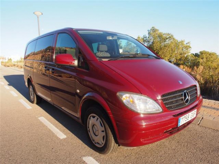 Mercedes-Benz Vito 111 CDI L Larga de A Coruña 