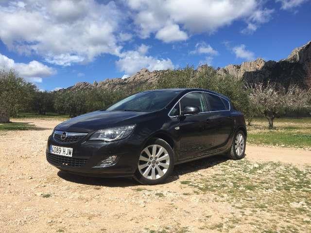 Opel Astra 1.7CDTI Cosmo 125 de Almería 